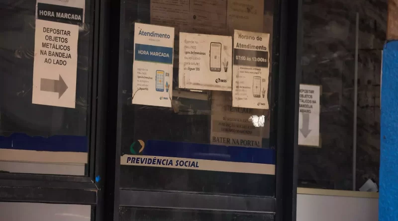 INSS paga reembolso de descontos indevidos e o 13° salário nesta segunda-feira