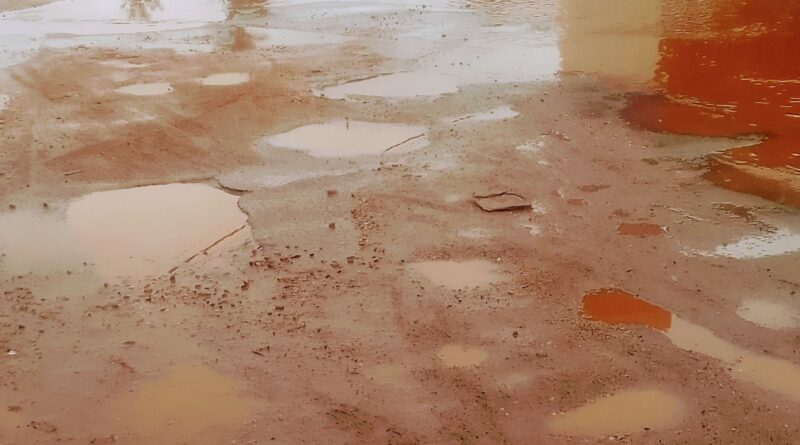 Caos em rua movimentada do coopavila