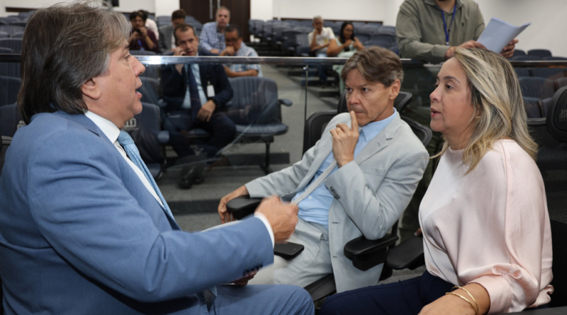 chapa de deputados federais do PSDB se torna calo no sapato de muitos.